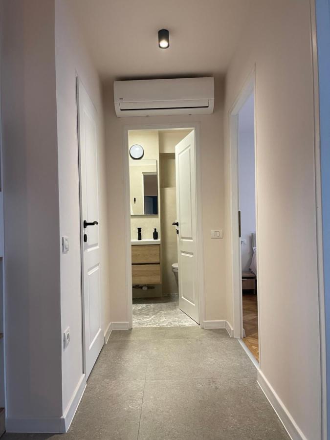 Apartament Mony تيميشورا المظهر الخارجي الصورة